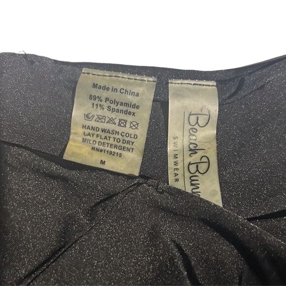 Beach Bunny Black Reese High Neck Halter Strappy Front Bikini Top Size Medium - Picture 7 of 7